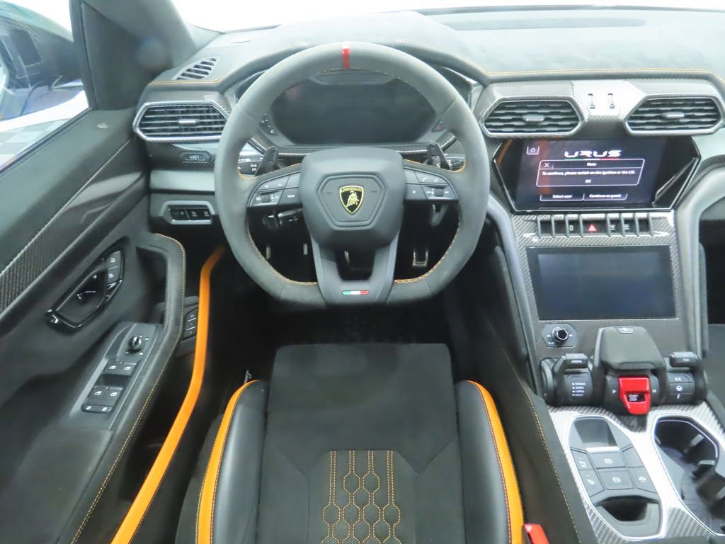 Used 2024 Lamborghini Urus Performante image 10