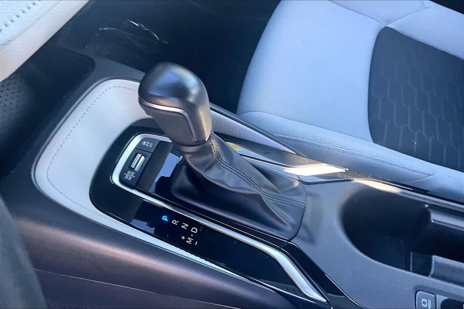 Used 2023 Toyota Corolla SE FWD image 16