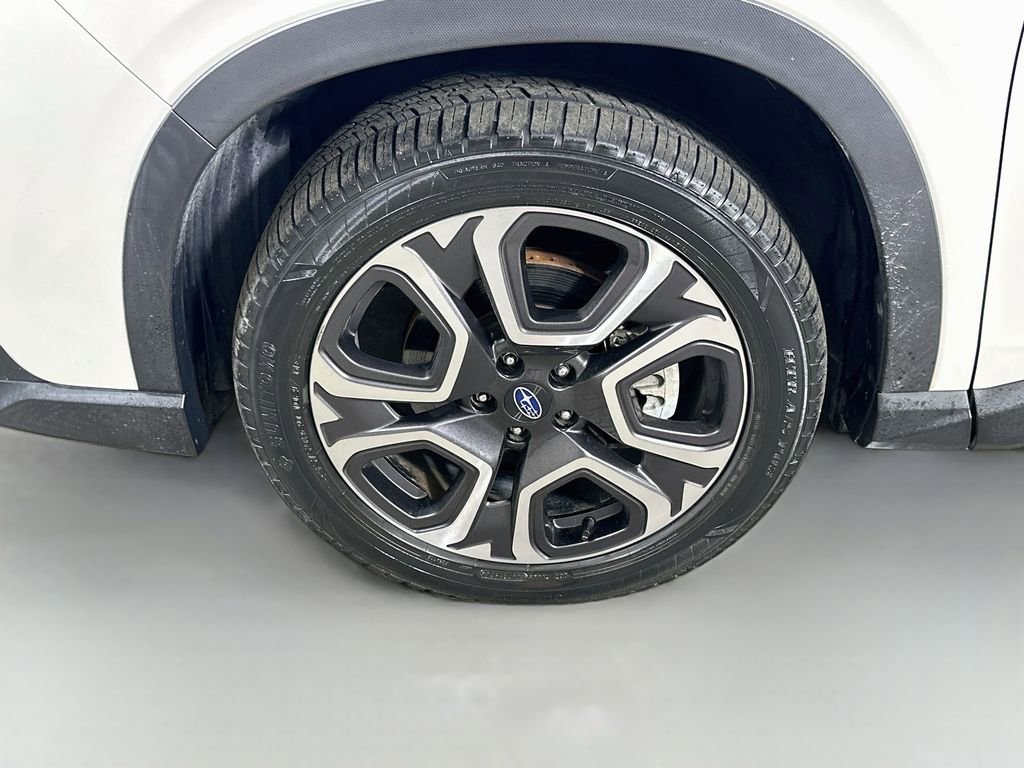 Used 2023 Subaru Ascent Touring AWD/4WD image 8