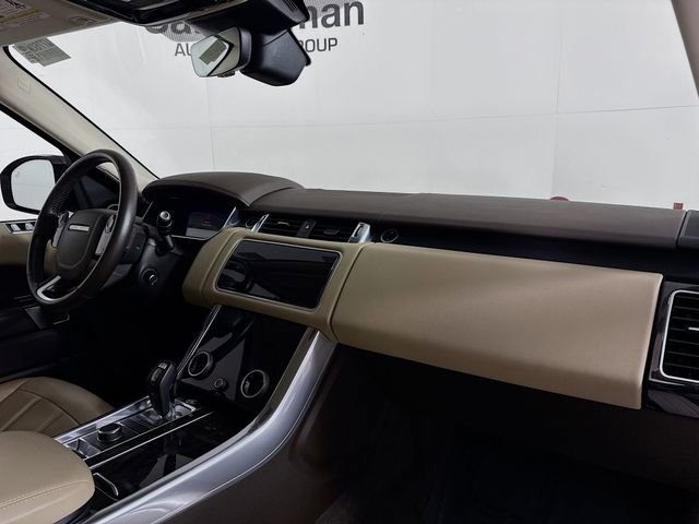 Used 2020 Land Rover Range Rover Sport HSE image 31