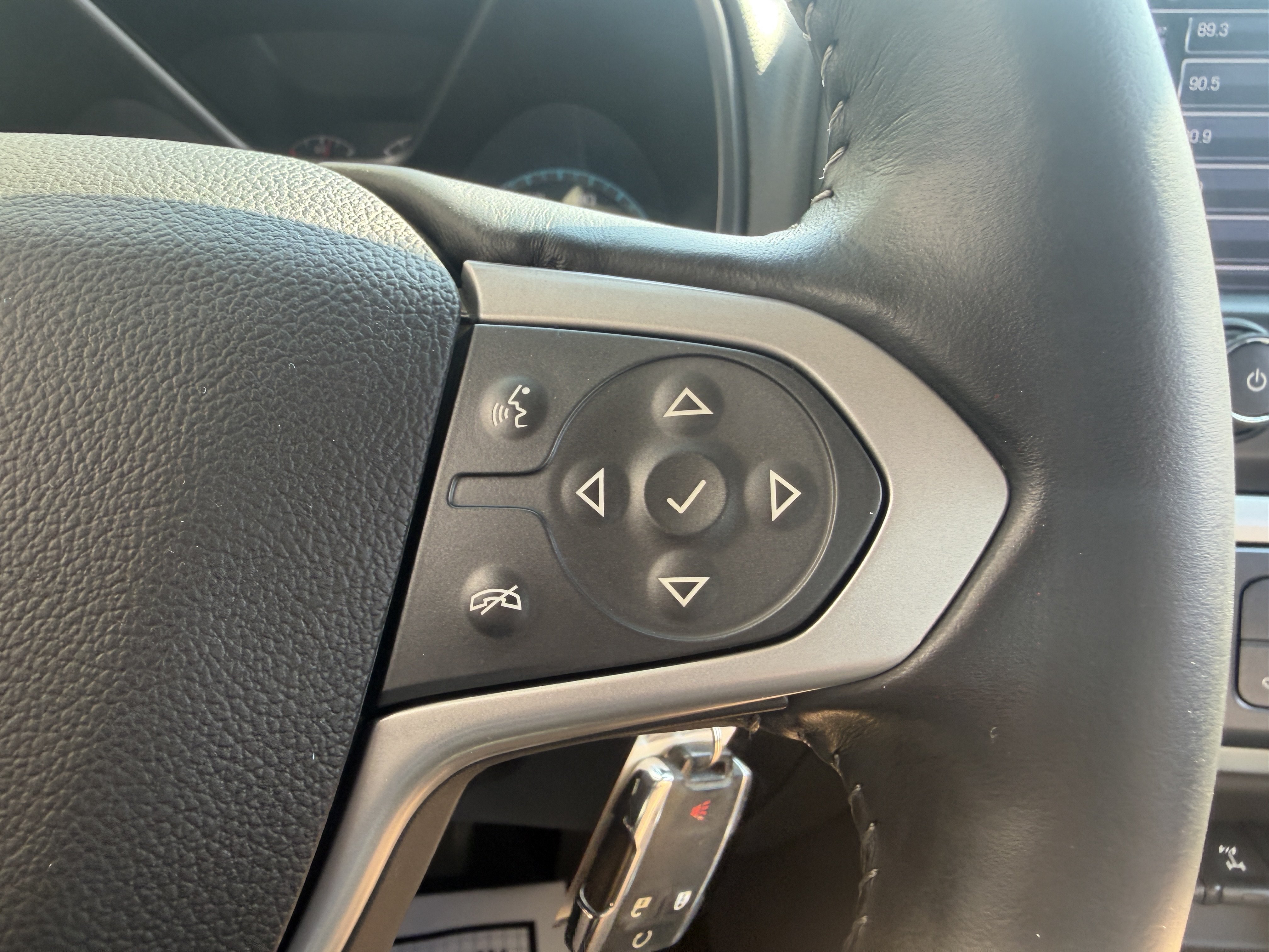 Used 2018 Chevrolet Colorado ZR2 AWD/4WD image 36