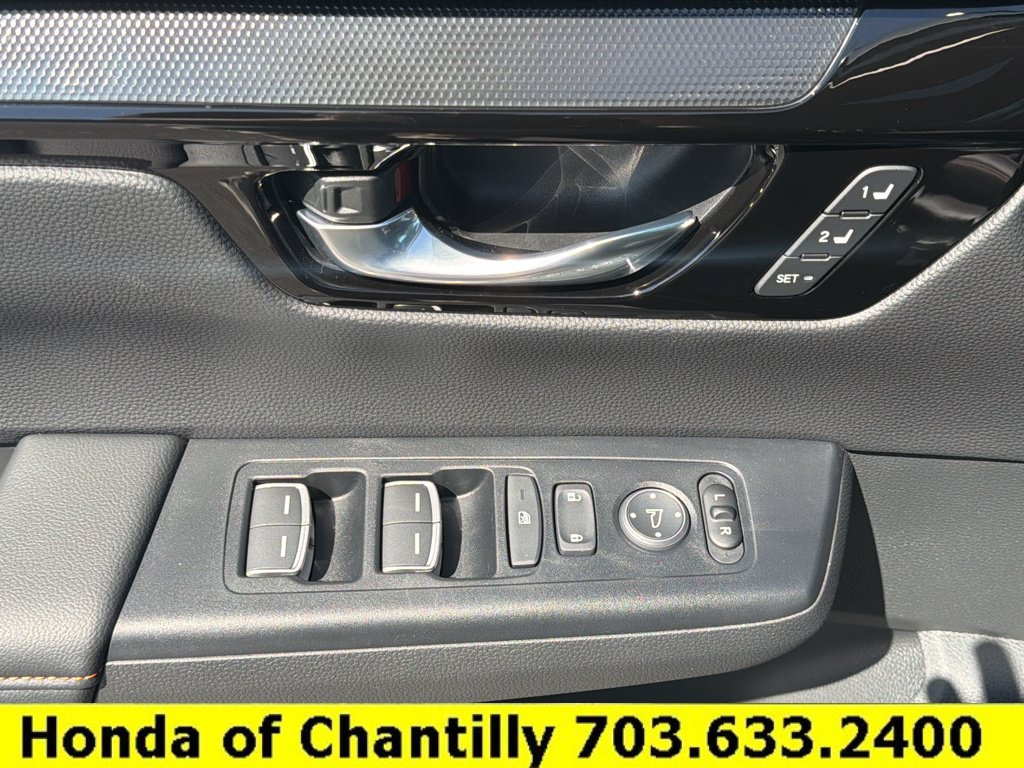 Used 2026 Honda CR-V Sport Touring image 21