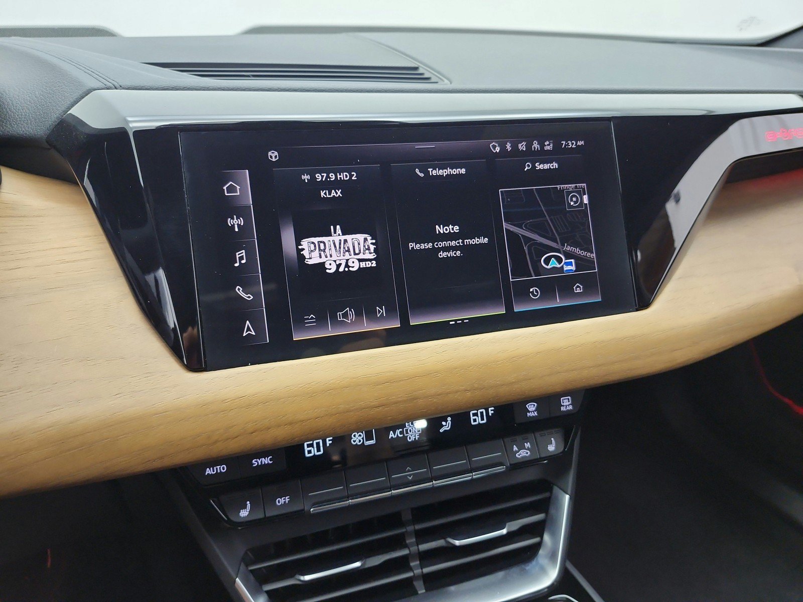 Used 2023 Audi e-tron GT Prestige w/ Prestige Package AWD/4WD image 10