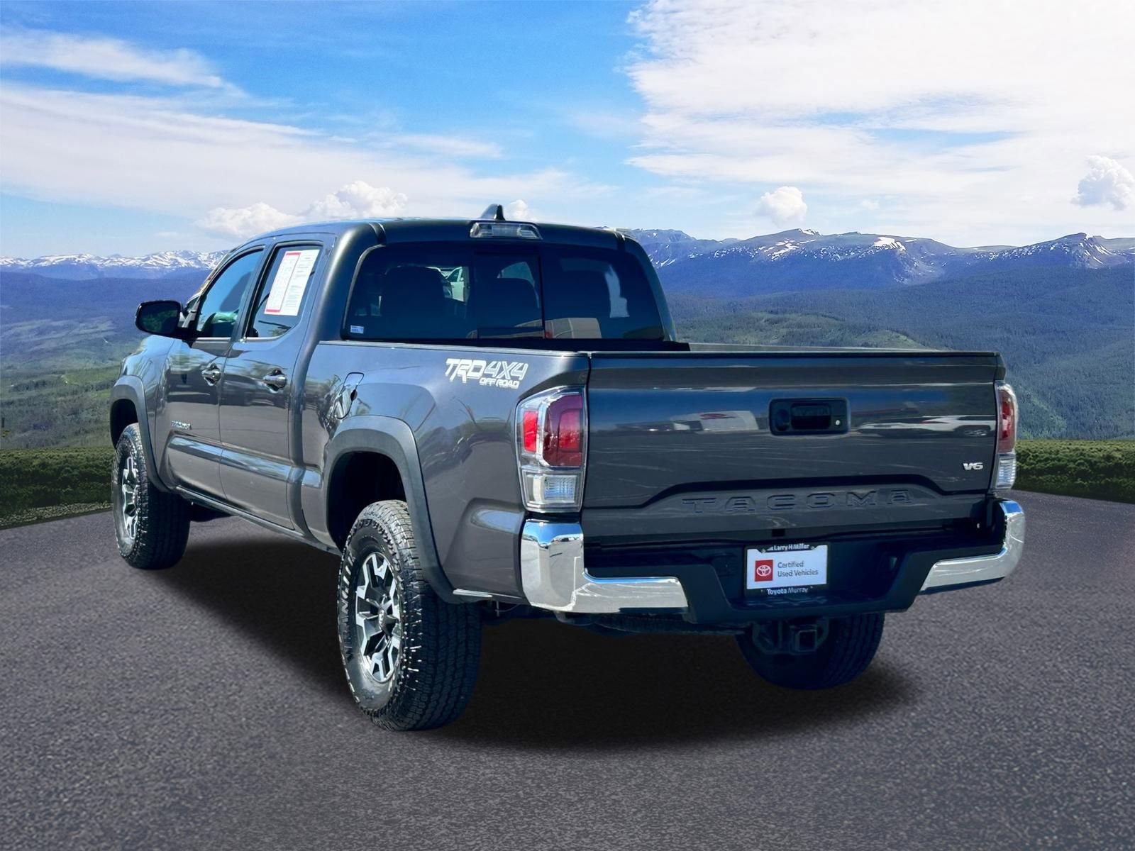 Used 2023 Toyota Tacoma TRD Off-Road image 3