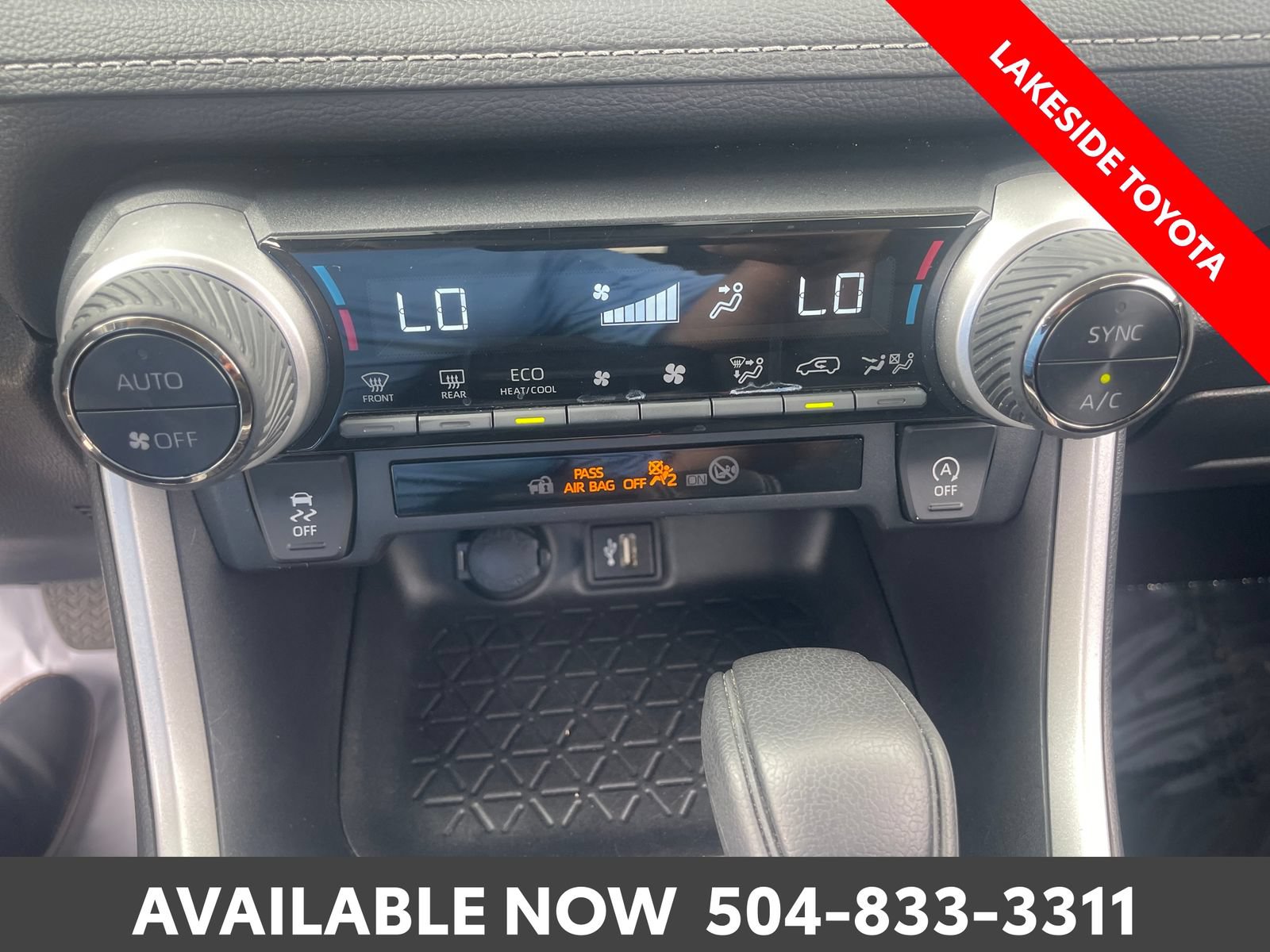 Certified 2024 Toyota RAV4 XLE FWD image 33