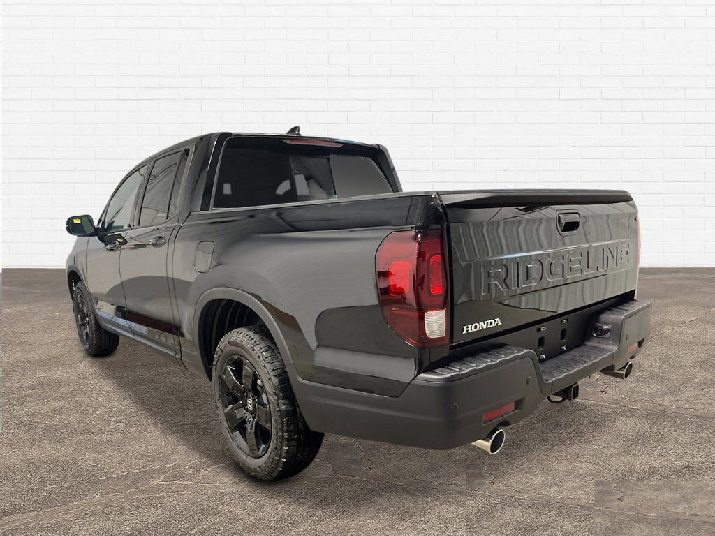 New 2026 Honda Ridgeline Black Edition image 4