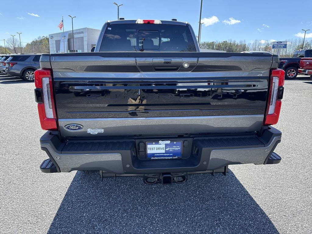 Used 2025 Ford F250 Platinum image 6