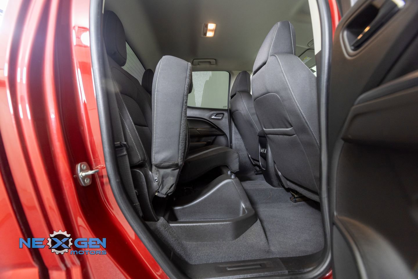 Used 2020 GMC Canyon SLE w/ Elevation Edition image 36