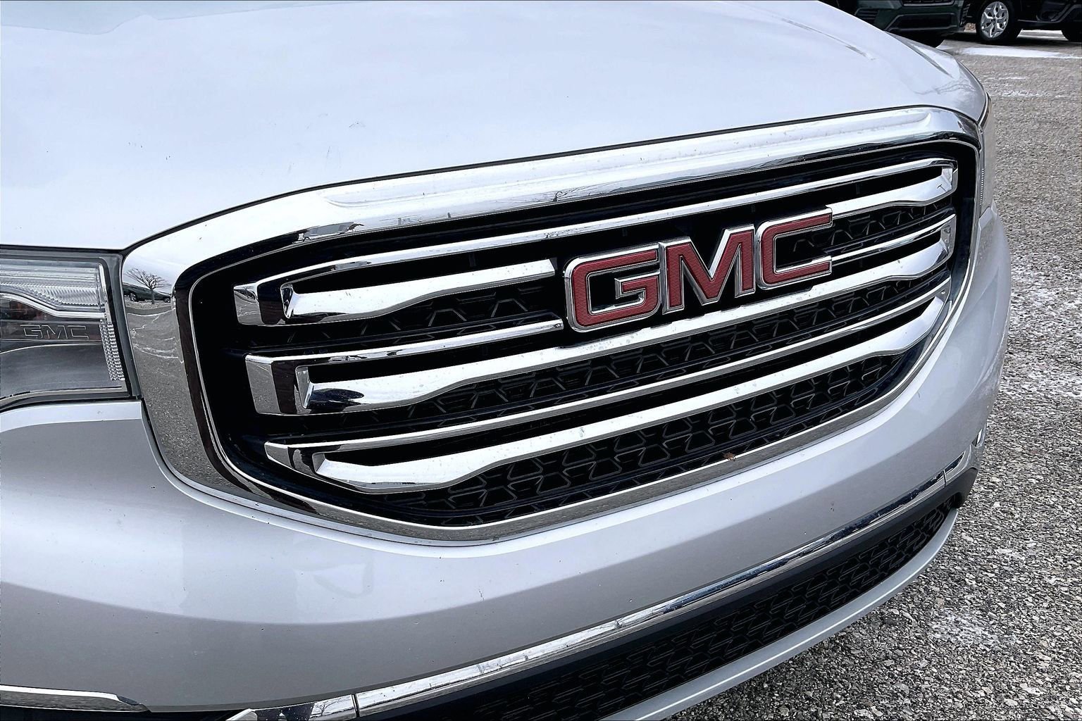 Used 2017 GMC Acadia SLT image 29