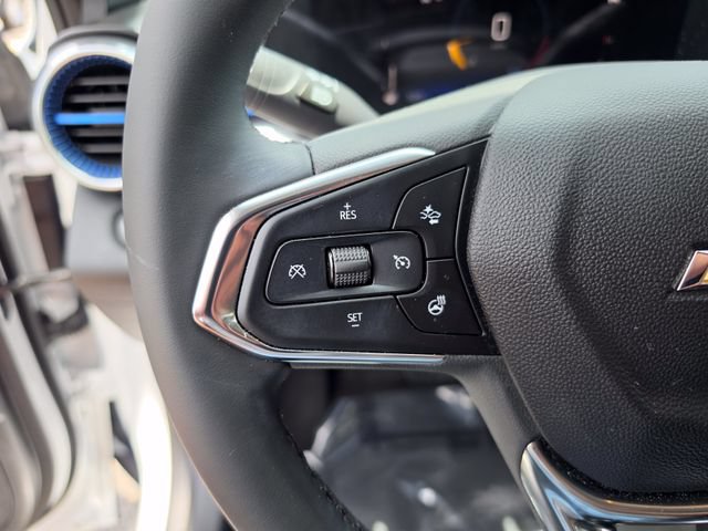 Used 2025 Chevrolet Trax LT w/ Driver Confidence Package FWD image 29
