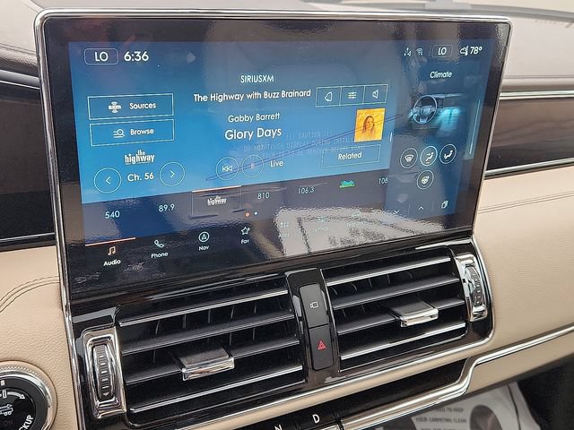 New 2024 Lincoln Navigator L Reserve AWD/4WD image 8