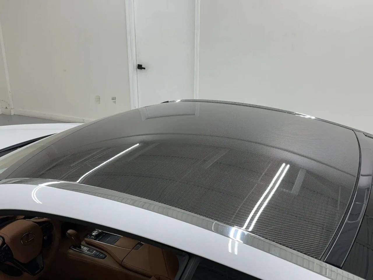 Used 2023 Lexus LC 500h w/ Dynamic Handling Package RWD image 41