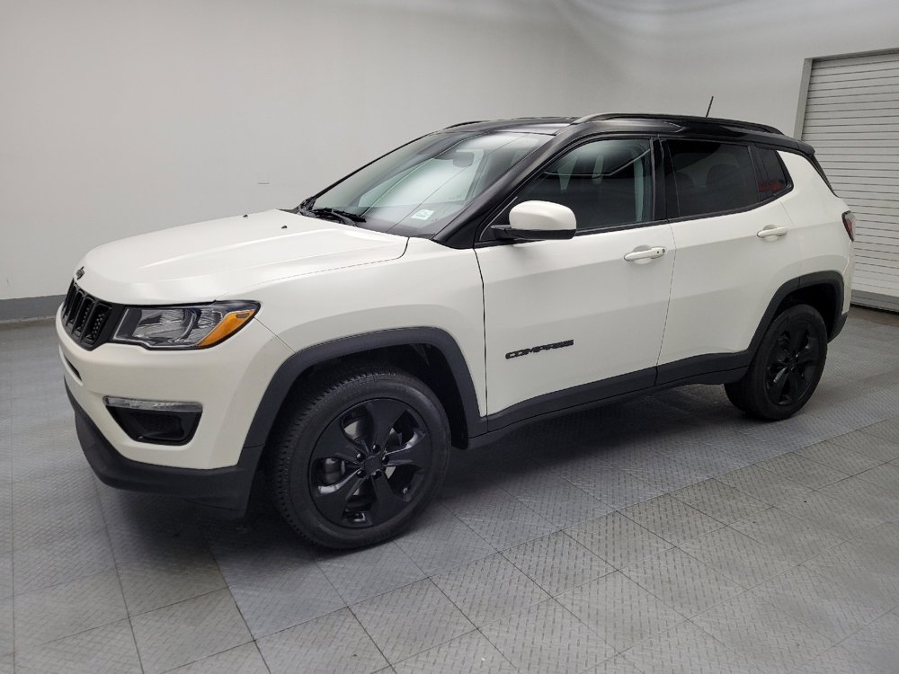 Used 2020 Jeep Compass Latitude image 2