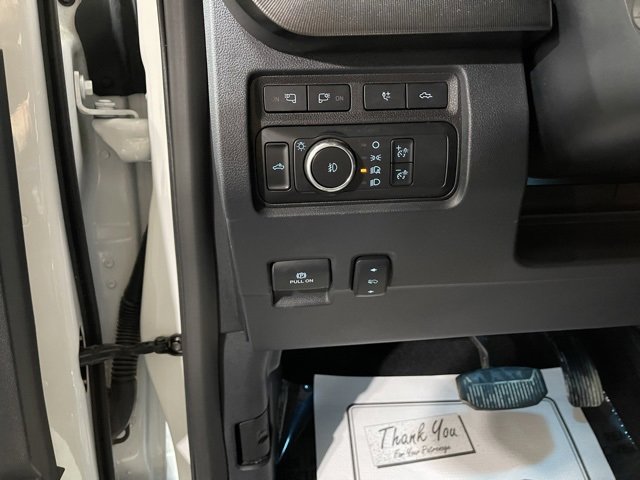 Used 2024 Ford F450 Platinum image 10