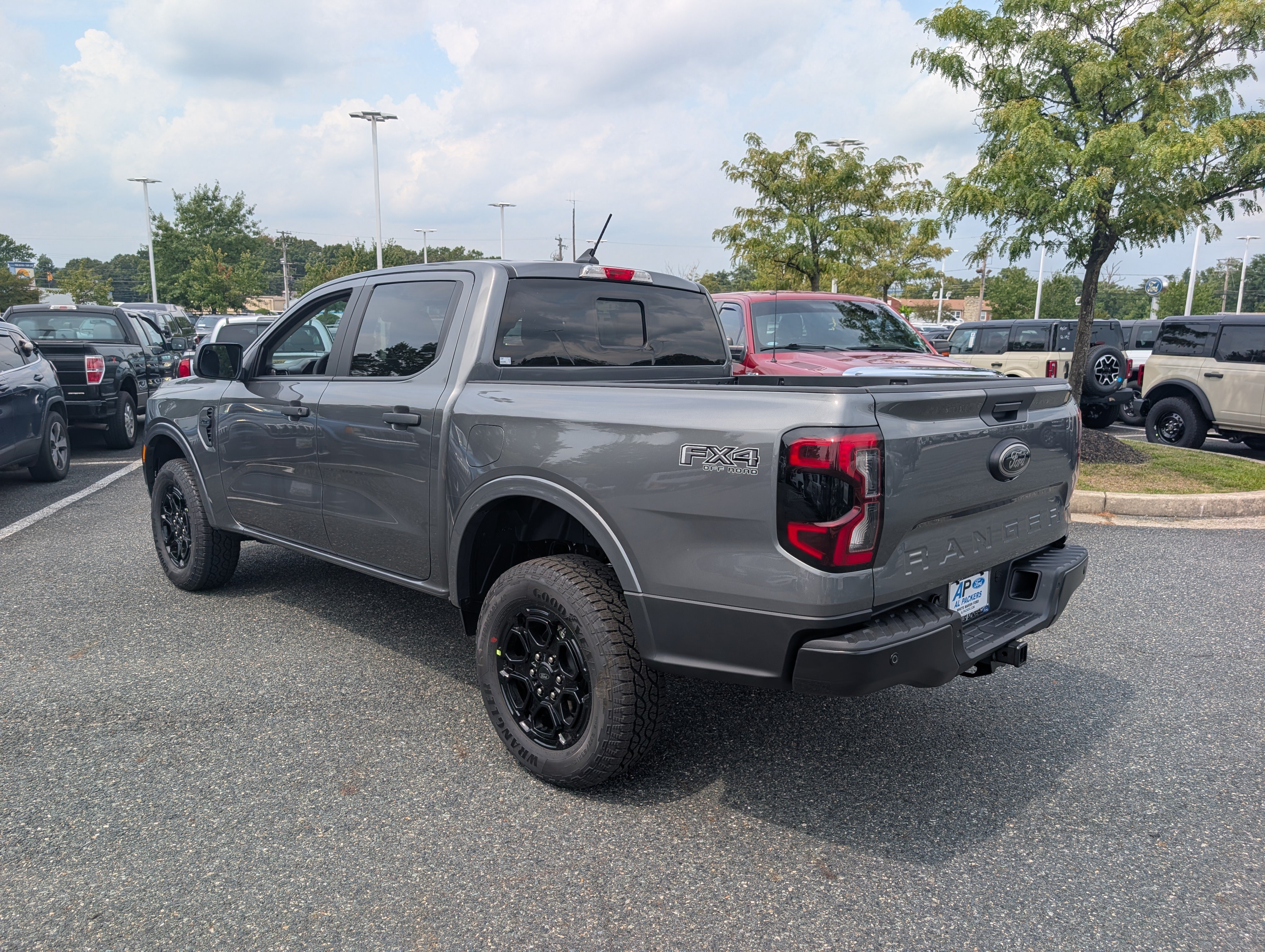 New 2026 Ford Ranger XLT w/ Equipment Group 301A High AWD/4WD image 3