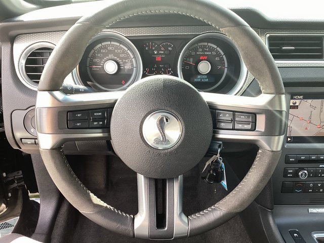 Used 2011 Ford Mustang Shelby GT500 w/ SVT Performance Pkg image 19