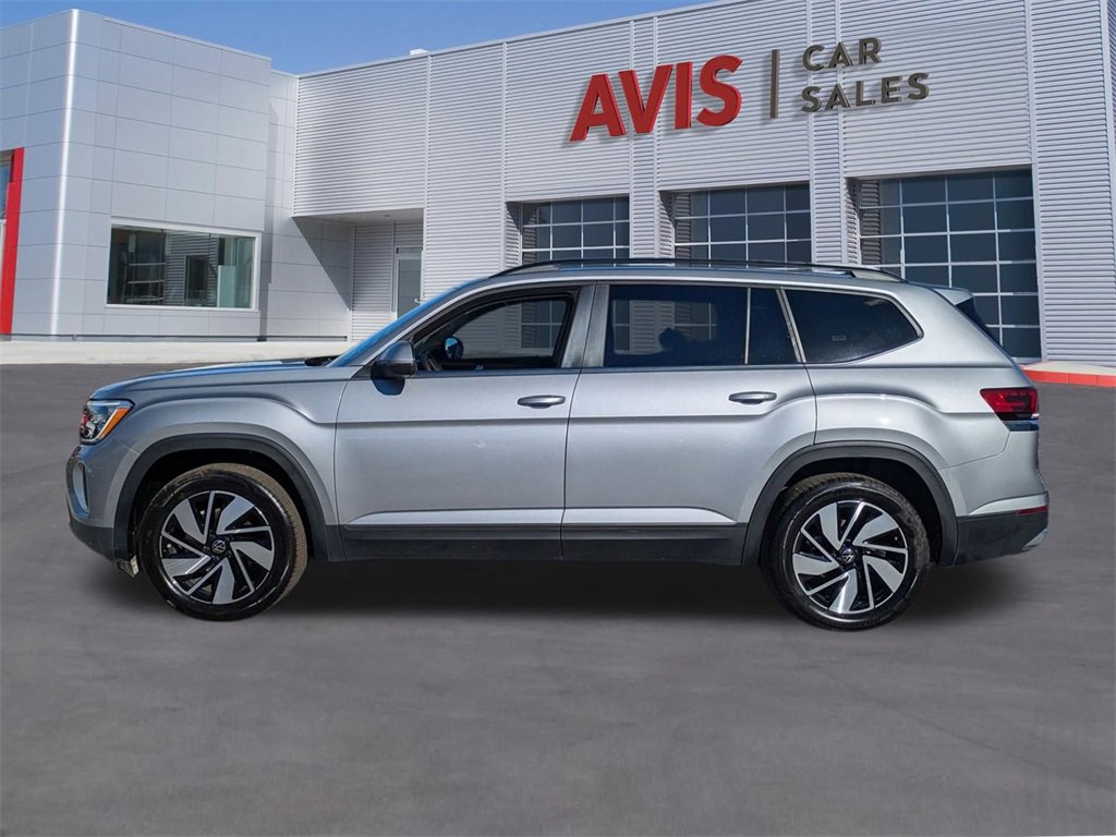 Used 2025 Volkswagen Atlas SE image 10