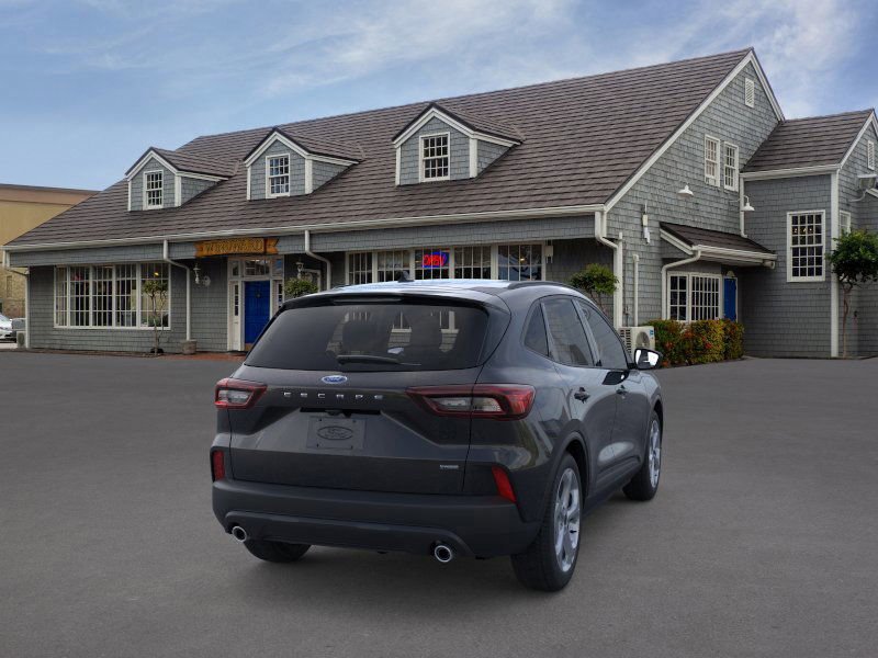 Used 2025 Ford Escape ST-Line w/ Equipment Group 301A image 8