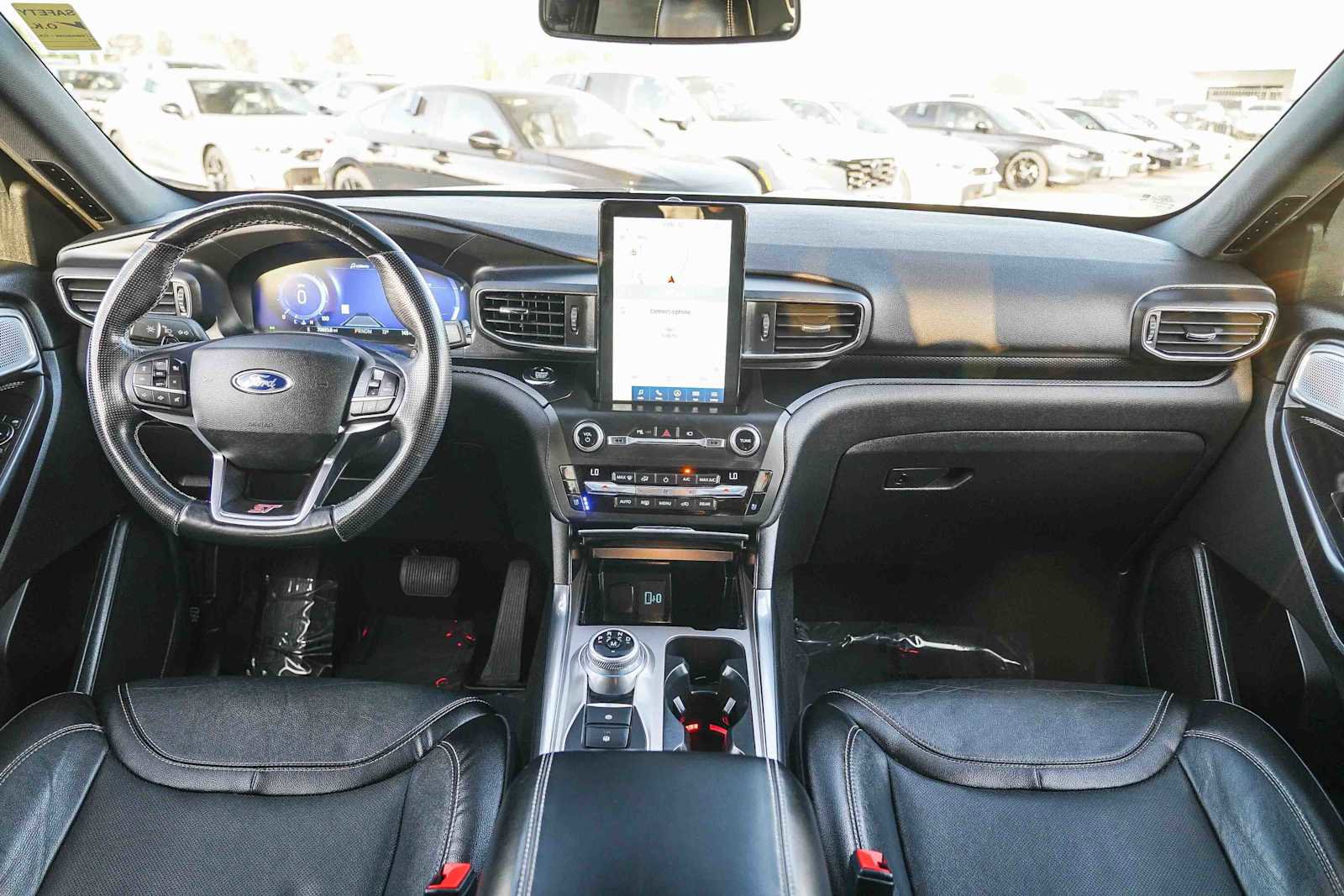 Used 2020 Ford Explorer ST w/ ST Street Pack image 12