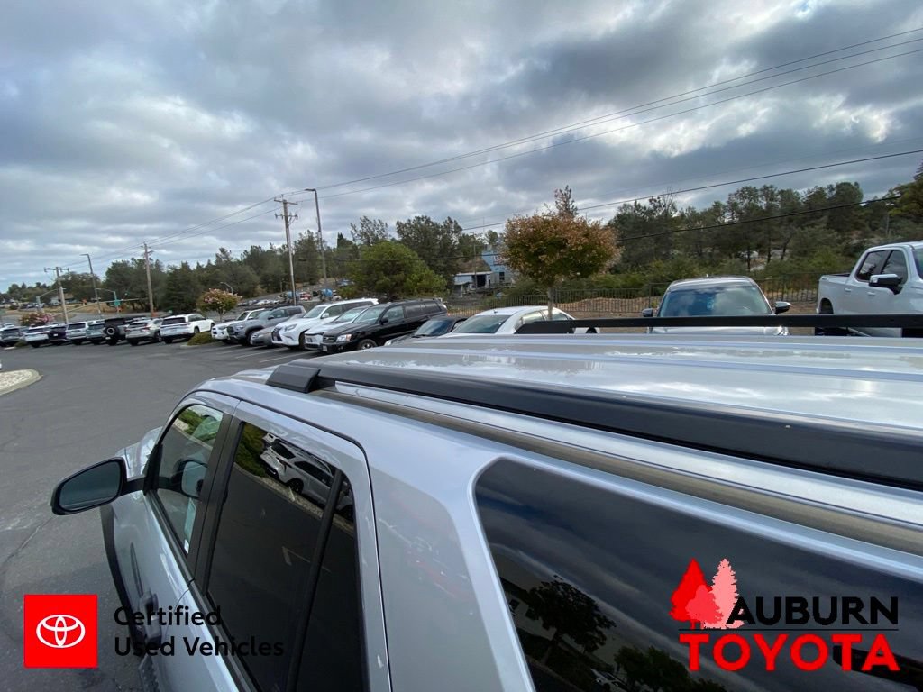 Certified 2025 Toyota 4Runner SR5 AWD/4WD image 10