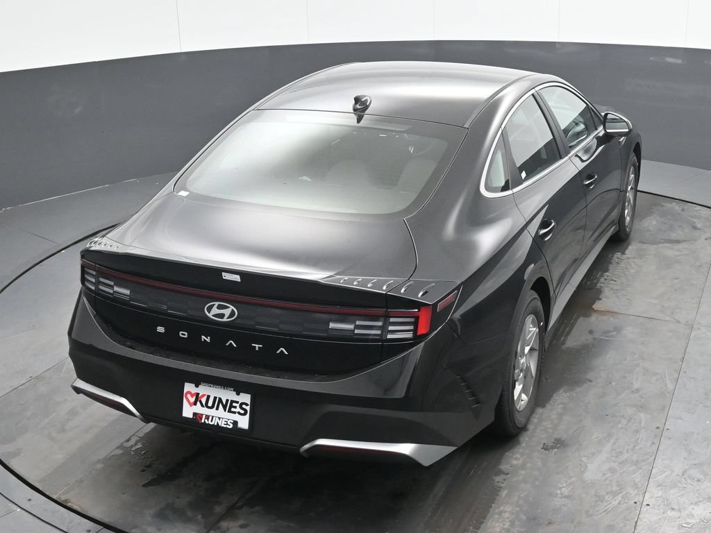 New 2026 Hyundai Sonata SE FWD image 11