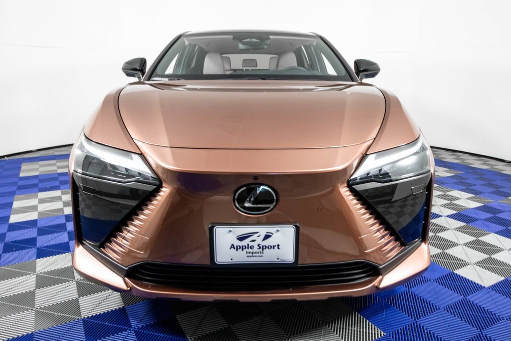 Used 2024 Lexus RZ 300e Premium w/ Technology Package image 2