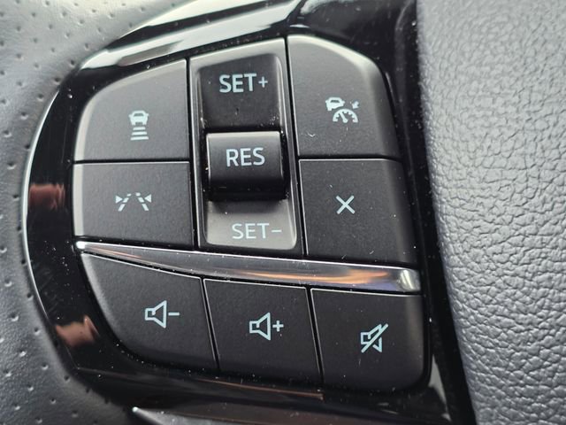 Certified 2025 Ford Explorer ST-Line image 3