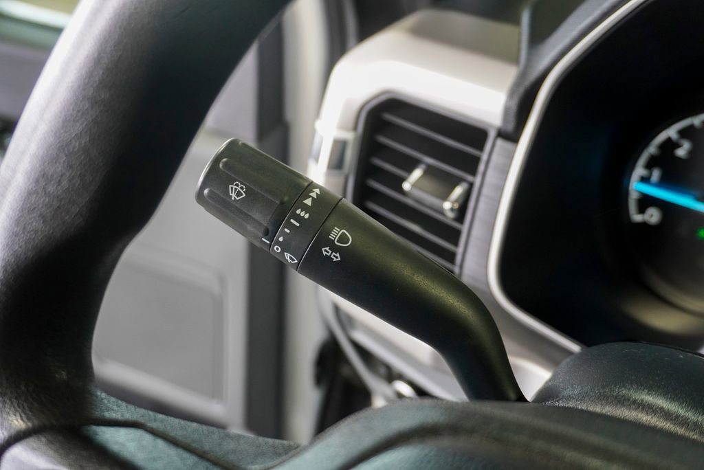 Used 2023 Ford F150 XLT w/ Trailer Tow Package image 23