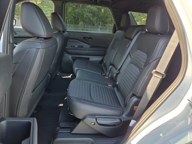 New 2026 Nissan Pathfinder Rock Creek AWD/4WD image 10