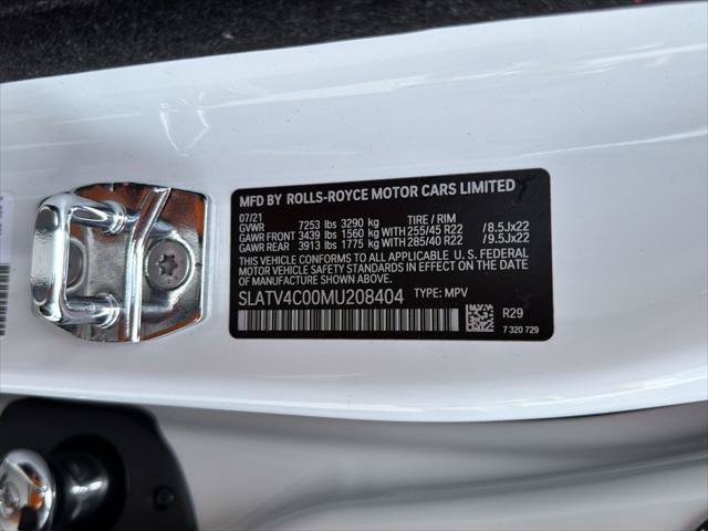Certified 2021 Rolls-Royce Cullinan AWD/4WD image 33