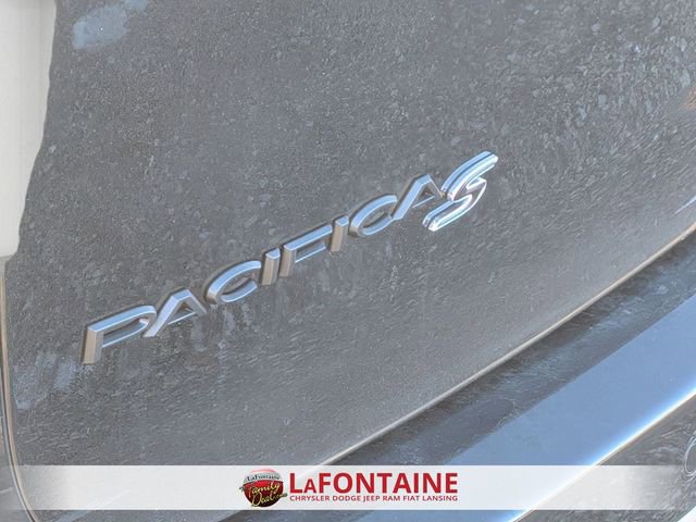 New 2026 Chrysler Pacifica Limited w/ S Appearance Package AWD/4WD image 10