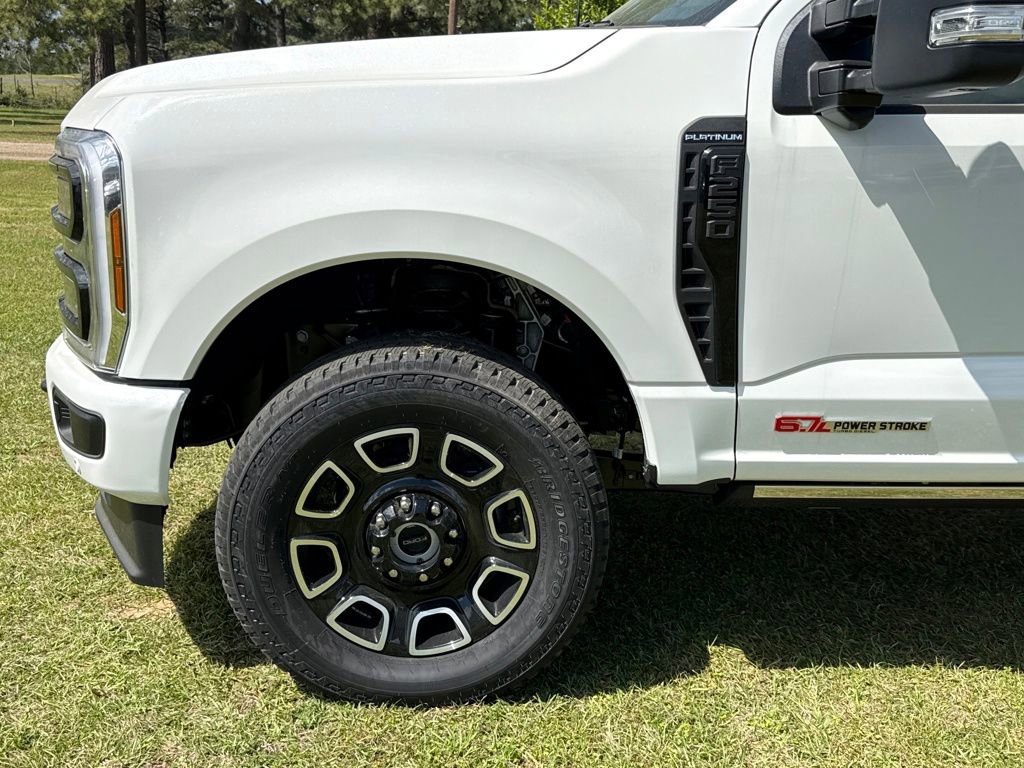 New 2026 Ford F250 Platinum AWD/4WD image 57