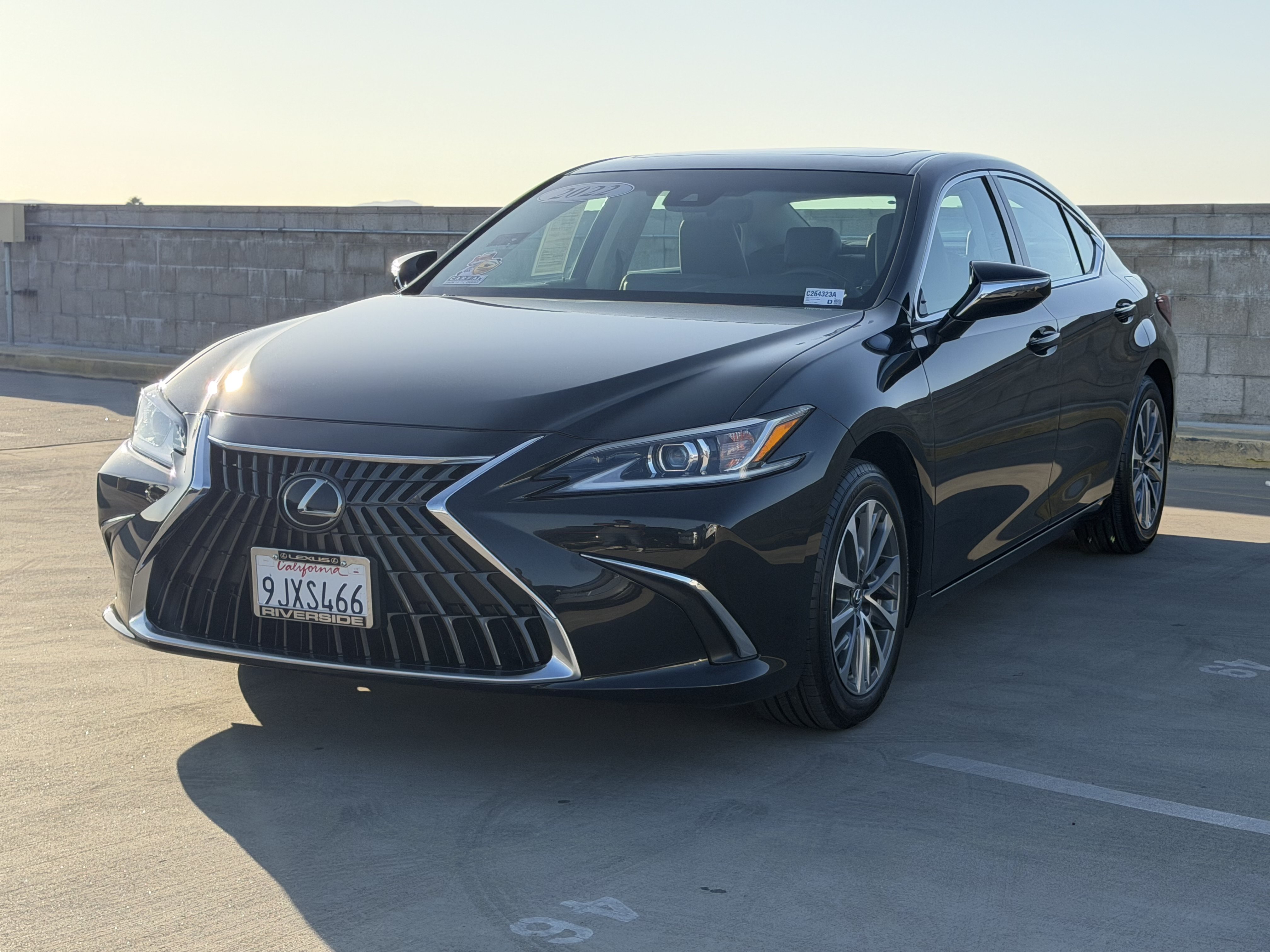 Certified 2024 Lexus ES 350 w/ Accessory Package (Z1) FWD image 4