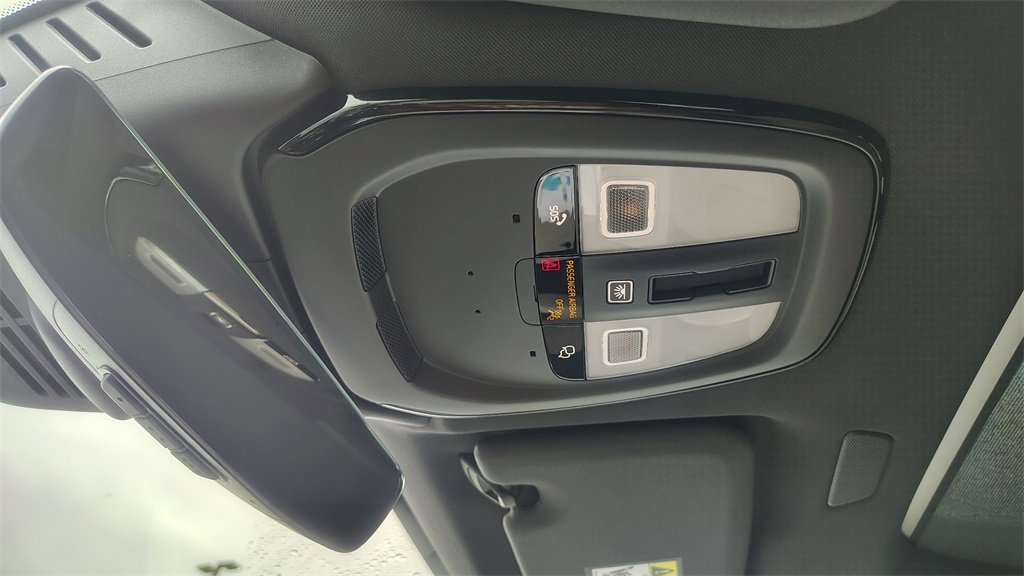 New 2026 Volvo XC60 B5 Plus w/ Climate Package image 24