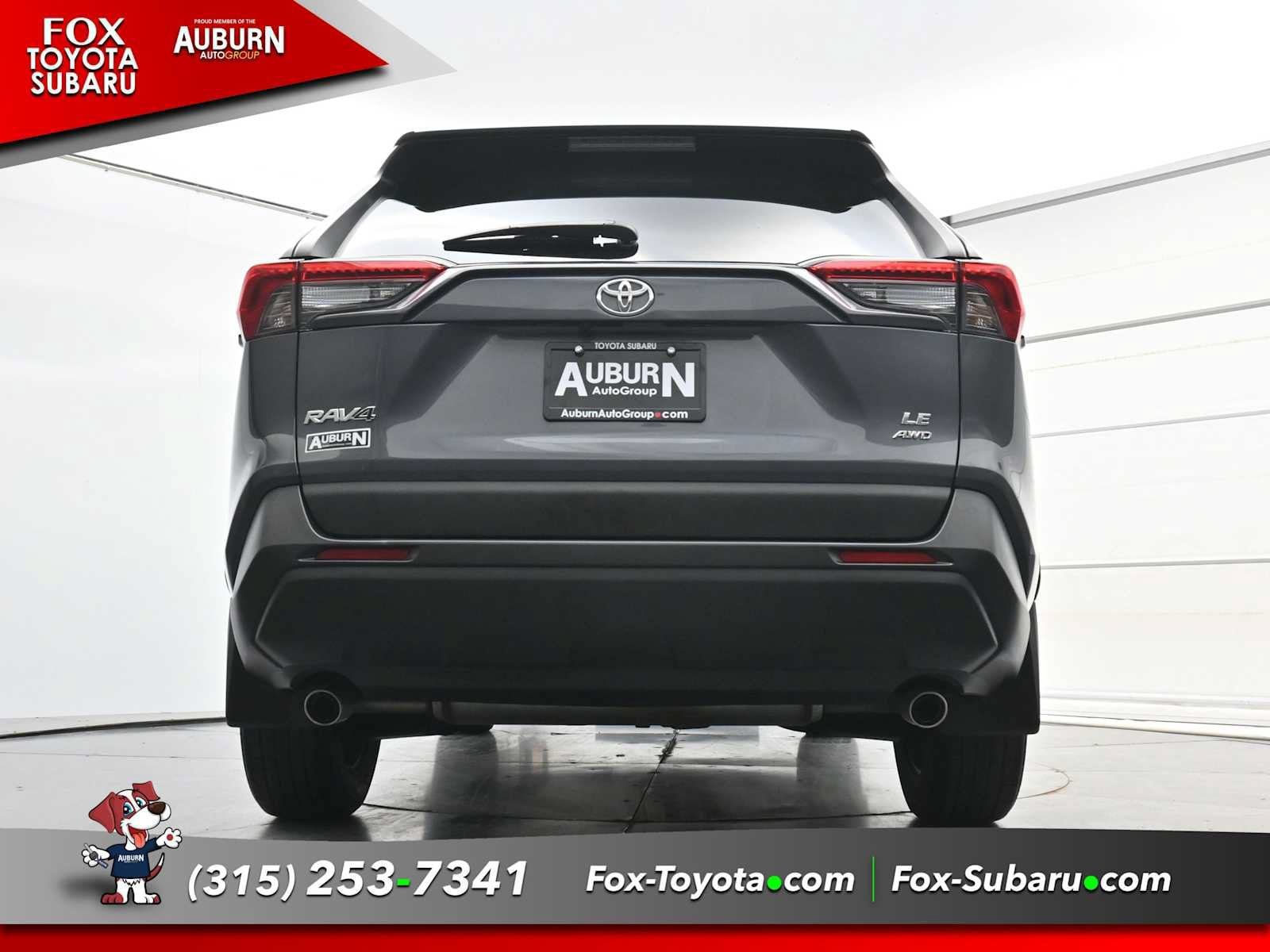 Used 2021 Toyota RAV4 LE AWD/4WD image 24