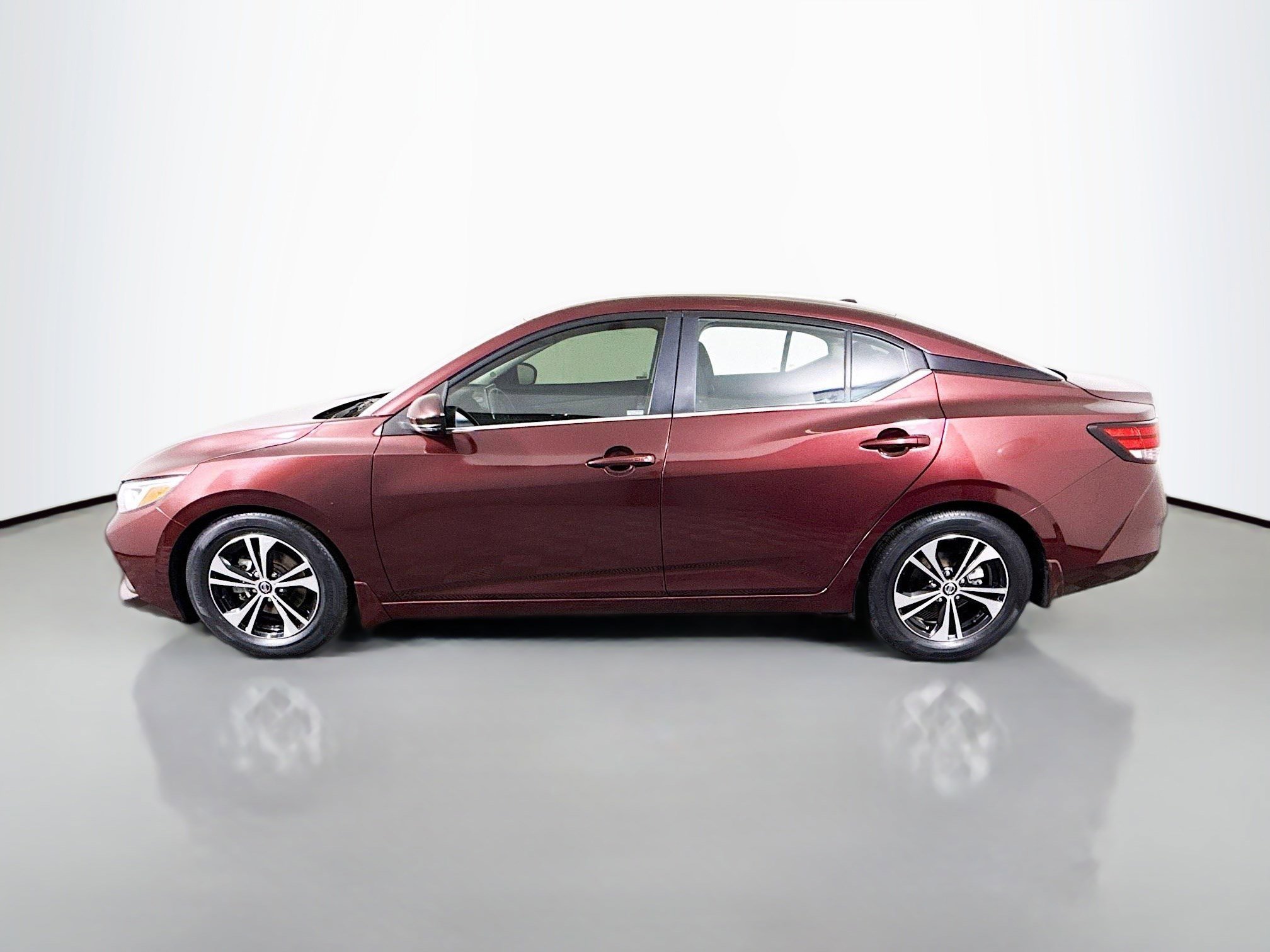 Used 2020 Nissan Sentra SV image 6