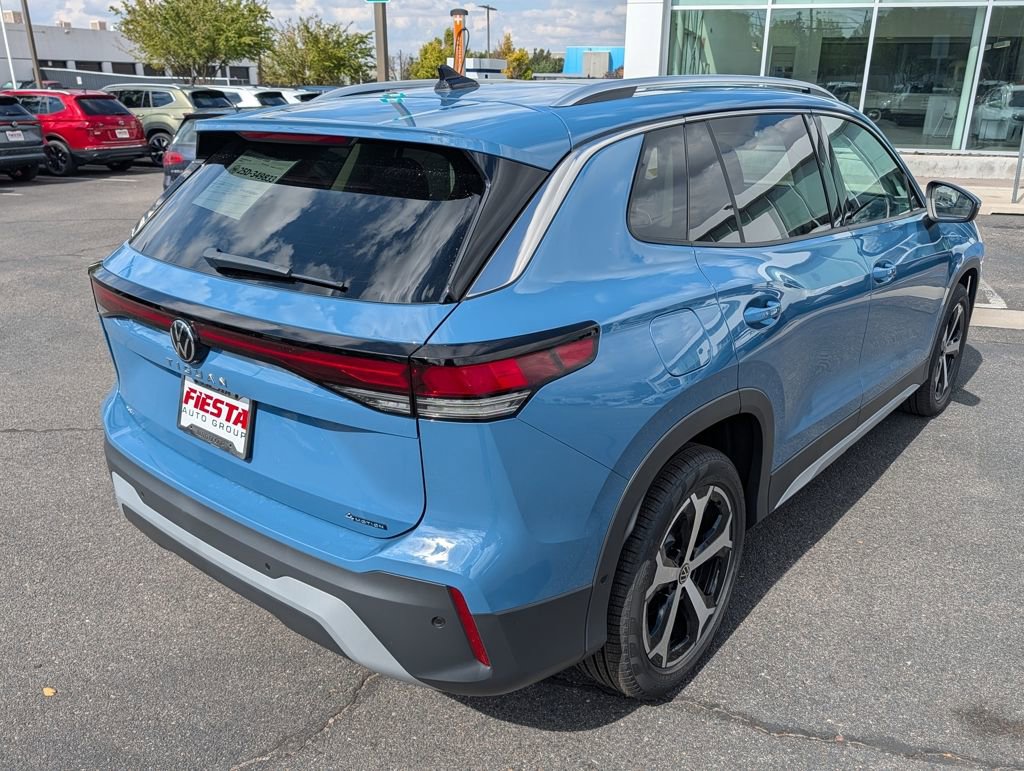 New 2025 Volkswagen Tiguan SE image 5