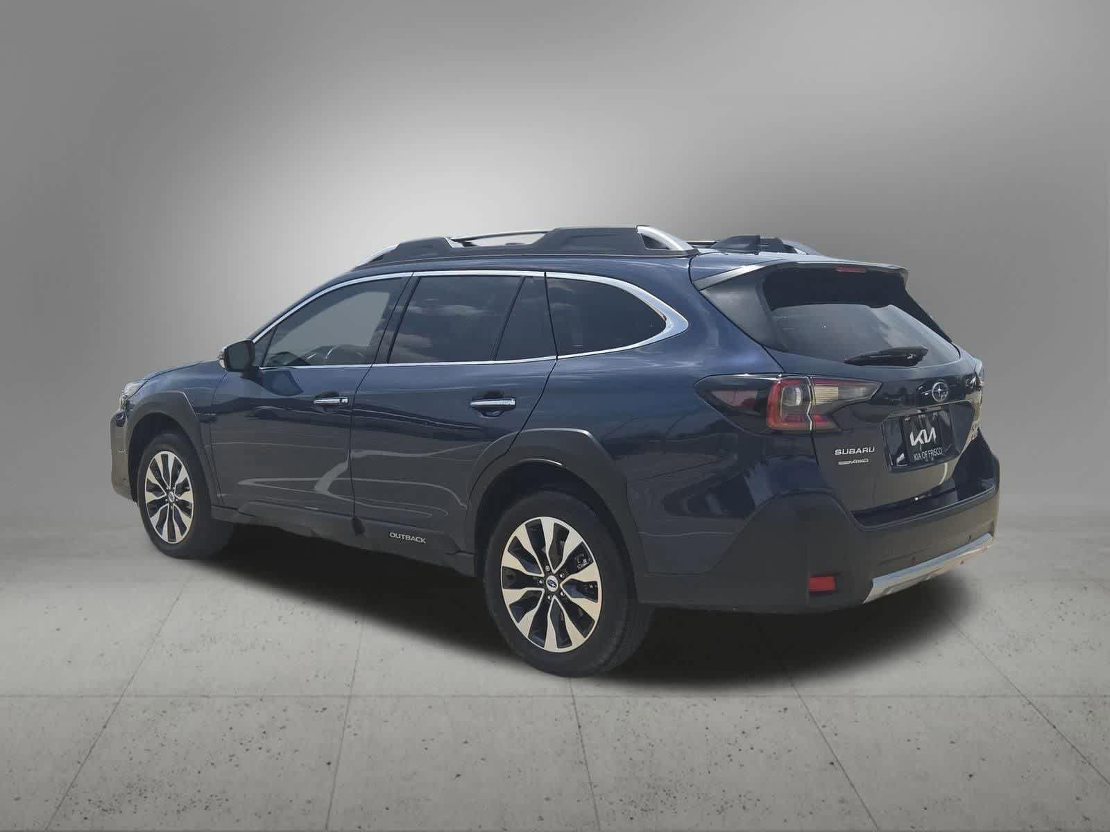 Used 2024 Subaru Outback Touring AWD/4WD image 10