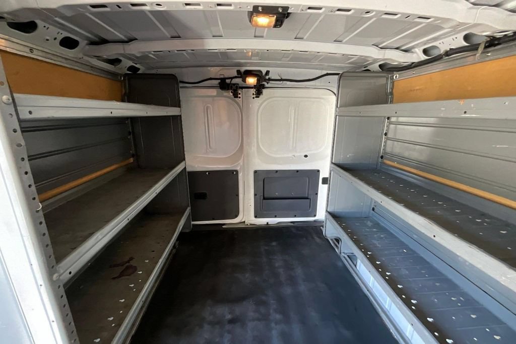Used 2021 Nissan NV 2500 SV RWD image 25