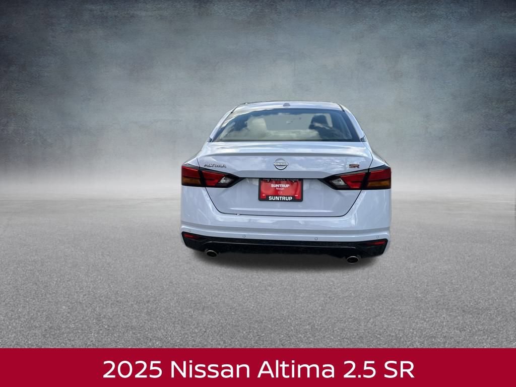 New 2025 Nissan Altima 2.5 SR image 5
