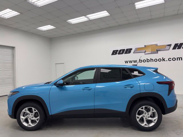 New 2026 Chevrolet Trax LS w/ LS Convenience Package FWD image 8