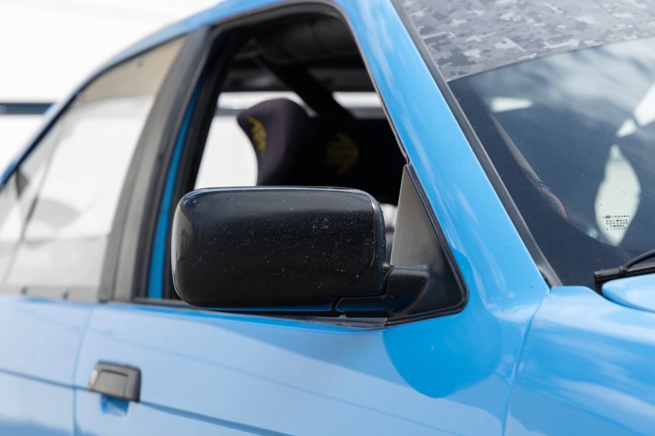 Used 1994 BMW 325i Sedan image 69