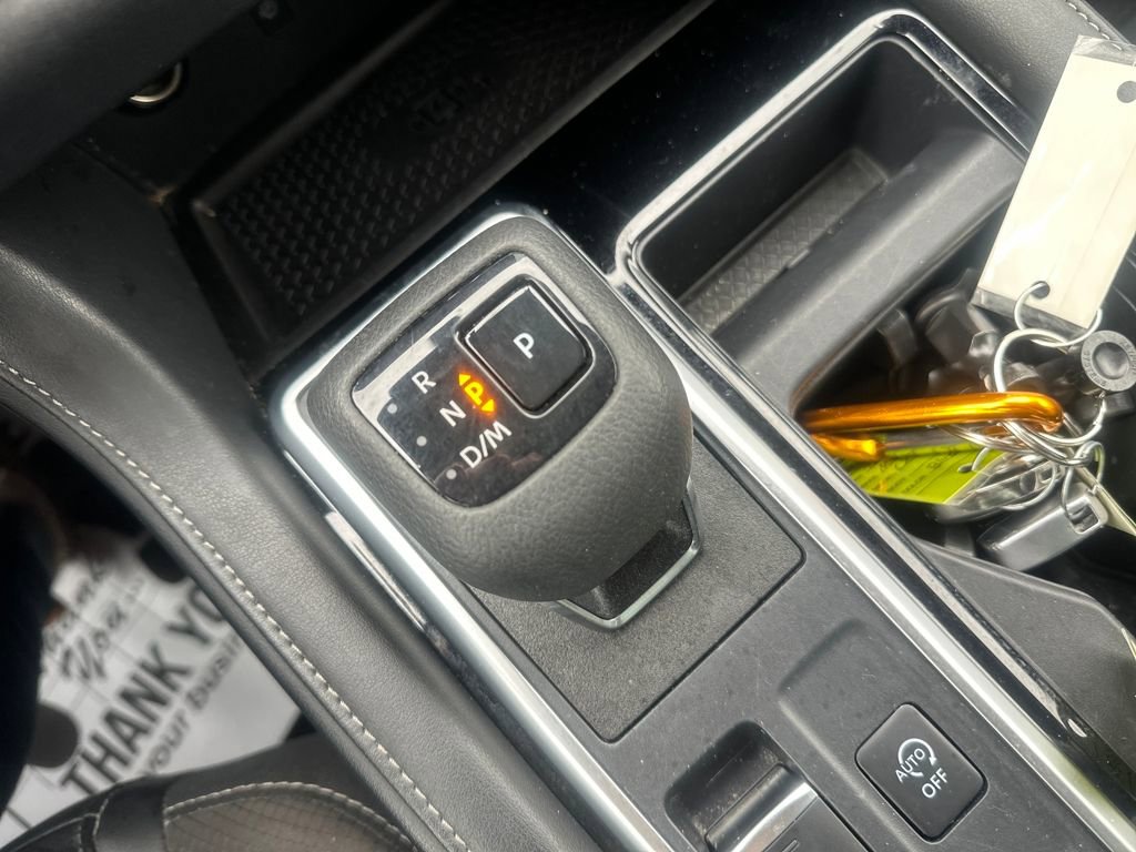 Used 2025 Nissan Pathfinder SL image 26