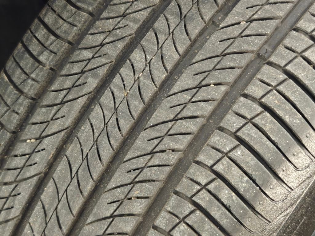 Used 2025 Chevrolet Trax LT image 45