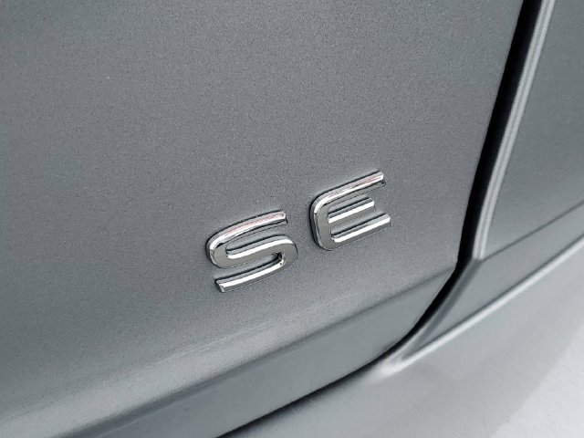 New 2026 Volkswagen Jetta SE FWD image 6