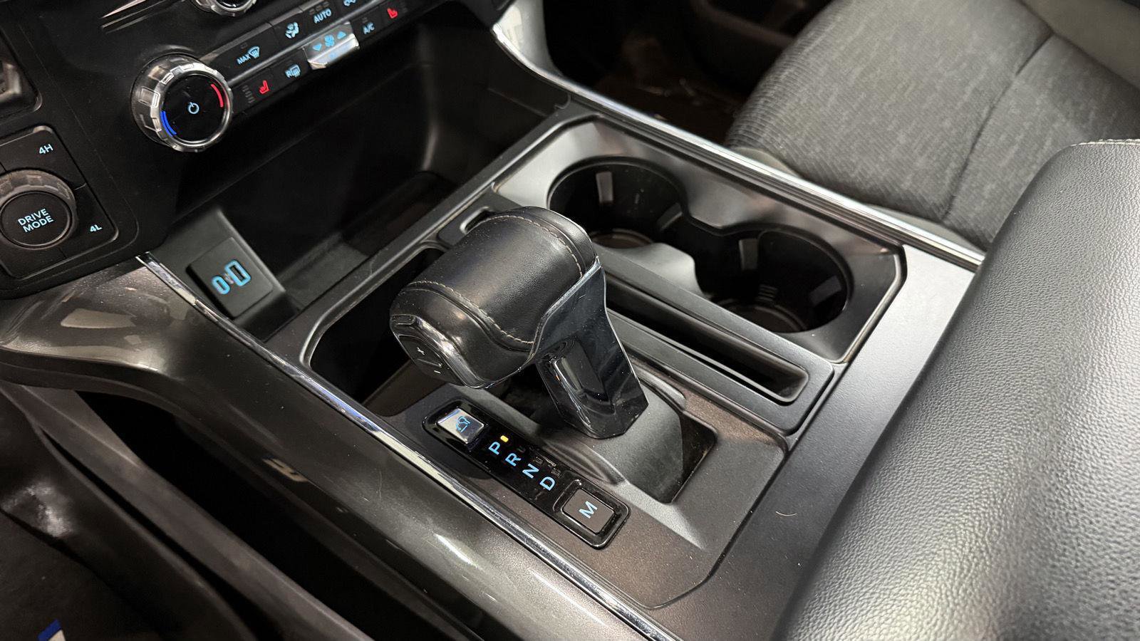 Used 2022 Ford F150 XLT w/ Equipment Group 302A High image 19