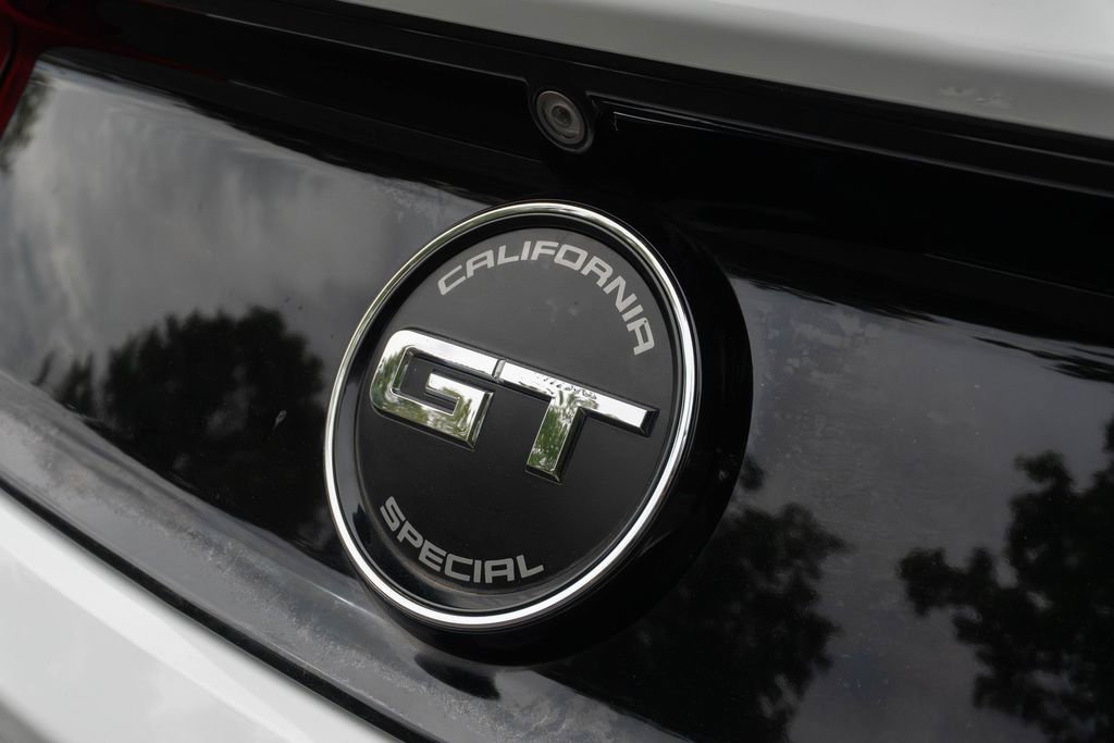 Used 2016 Ford Mustang GT Premium w/ Equipment Group 401A RWD image 12