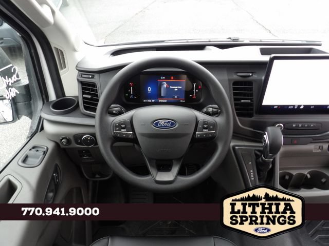 New 2026 Ford Transit 250 148 Medium Roof w/ Load Area Protection Package RWD image 20