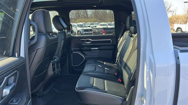 Used 2023 RAM 1500 Laramie AWD/4WD image 23
