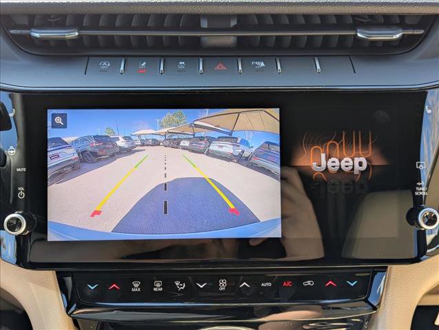 New 2026 Jeep Grand Cherokee Limited image 12